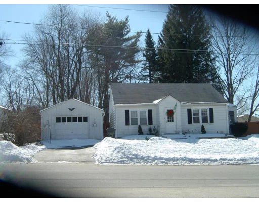 Unit for sale at 4 Grenier Avenue, Webster, MA 01570