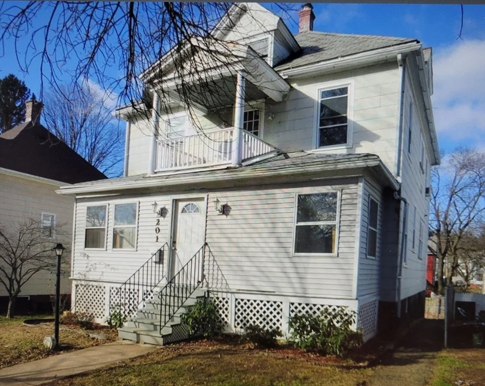 Unit for sale at 201 Locust Street, Holyoke, MA 01040