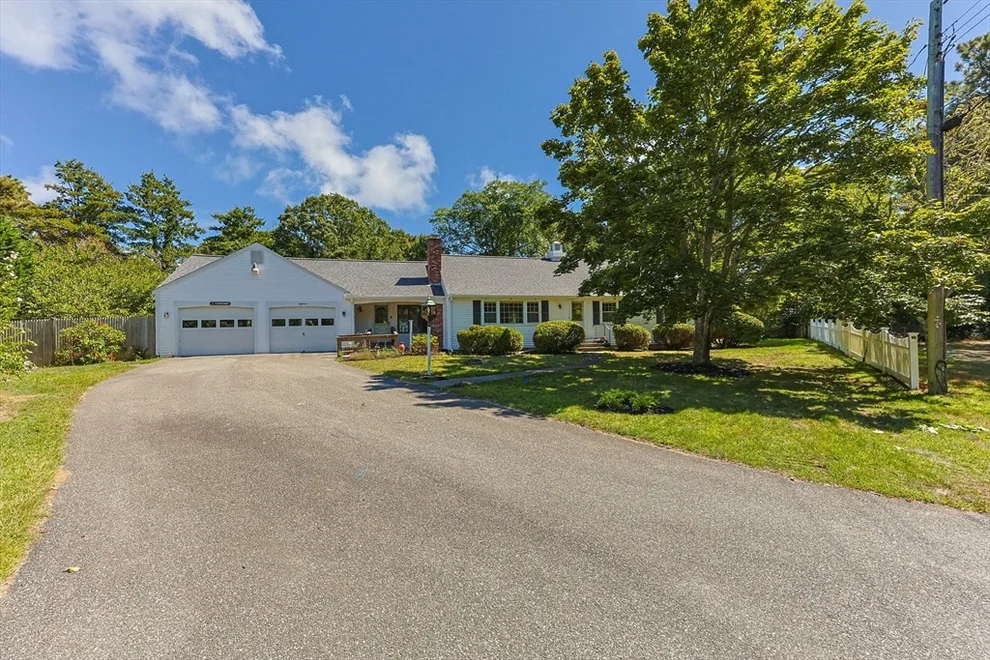 Unit for sale at 18 Rangely Ln, Dennis, MA 02660