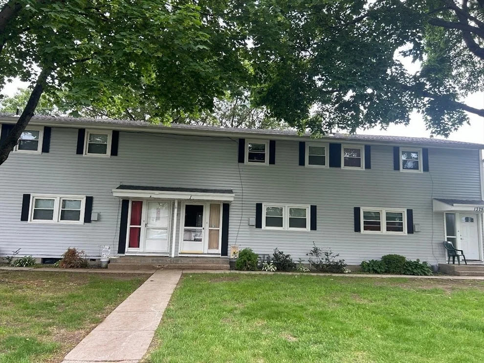 Unit for sale at 1385 Pendleton Avenue, Chicopee, MA 01022