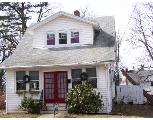 Unit for sale at 229 Beverly Rd, Worcester, MA 01605