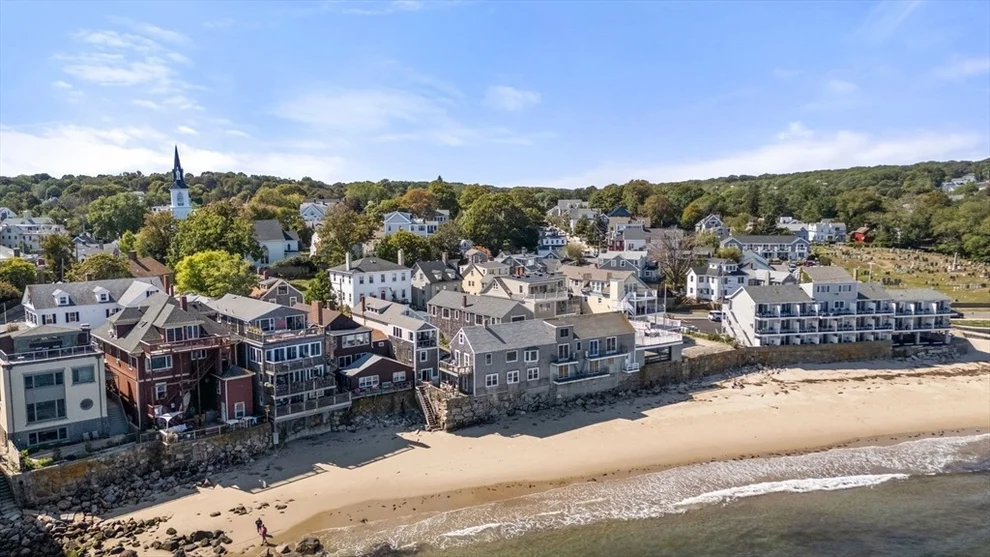 Unit for sale at 63R Main St, Rockport, MA 01966