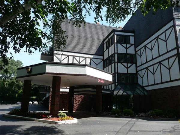 Unit for sale at 9 Broadway, Saugus, MA 01906