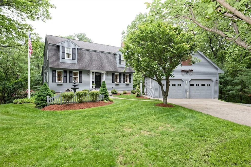 Unit for sale at 92-A Beaver St, Milford, MA 01757