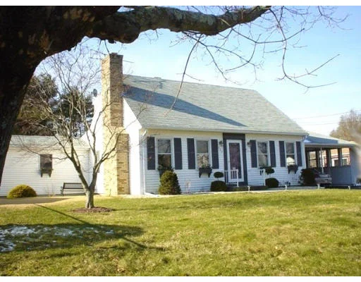 Unit for sale at 129 Briarwood Drive, New Bedford, MA 02745