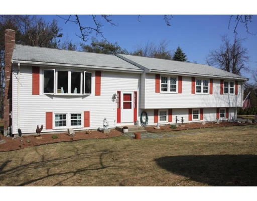 Unit for sale at 46 Wachusett Ave., Shrewsbury, MA 01545