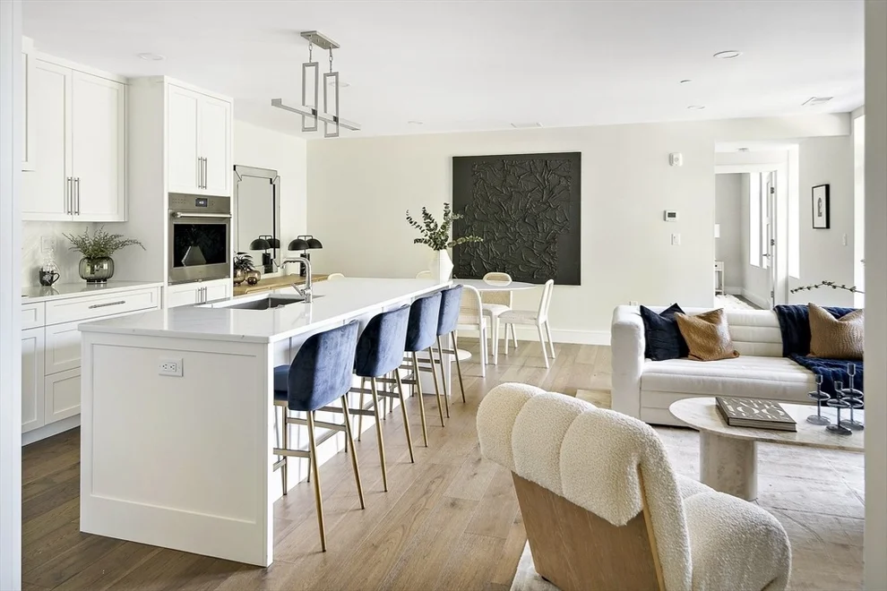 Unit for sale at 20 Kinmonth, Newton, MA 02468