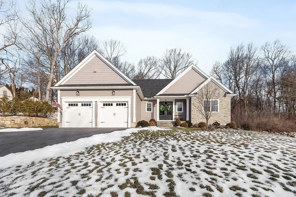 Unit for sale at 57 Old Brook Rd, Shrewsbury, MA 01545