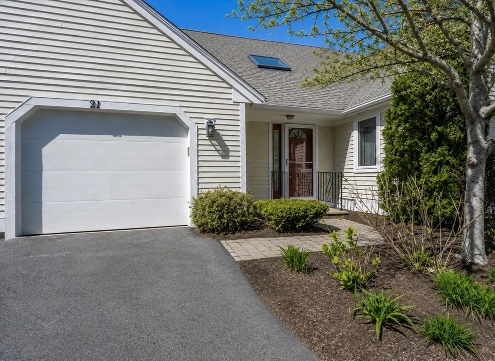 Unit for sale at 21 Rolling Green Ln, Mashpee, MA 02649