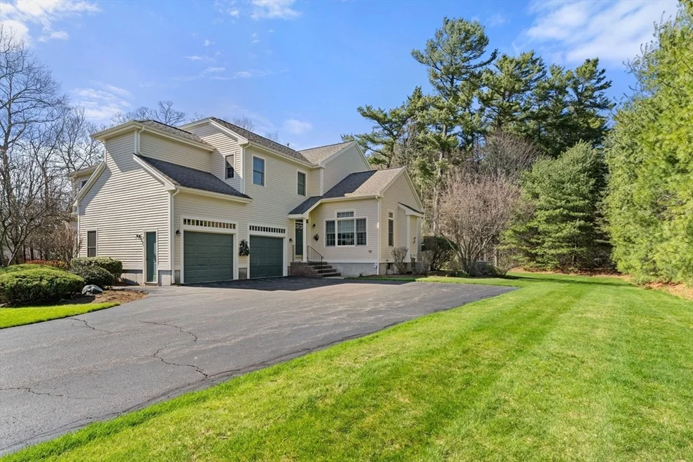 Unit for sale at 9 Jennifer Way, Easton, MA 02375