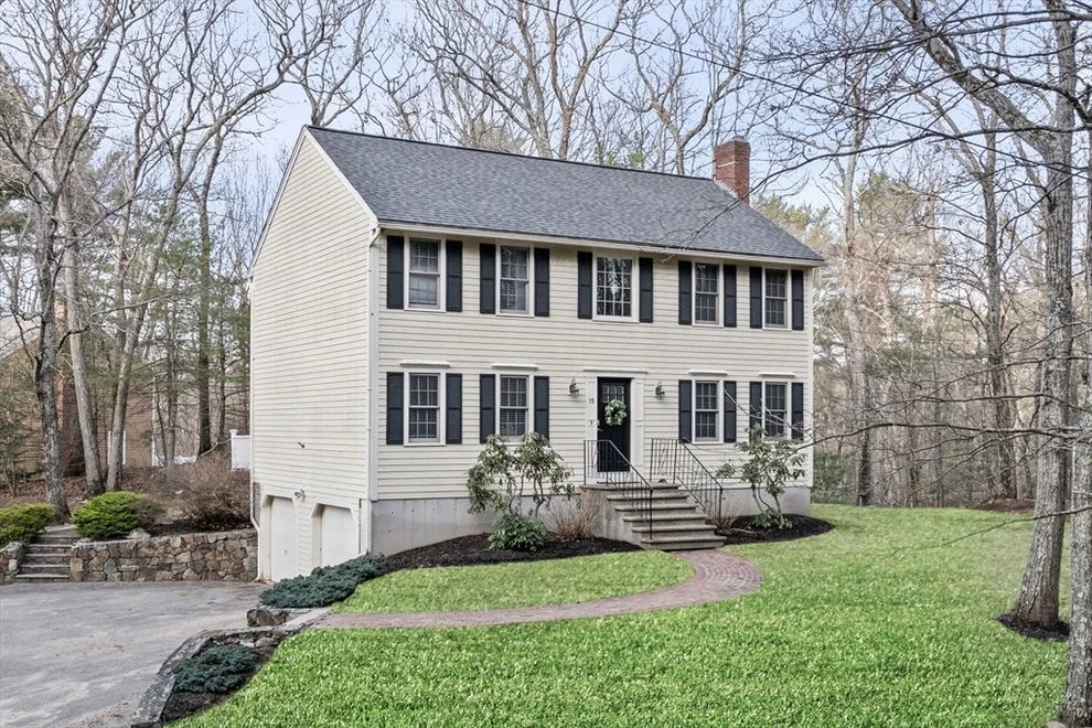 Unit for sale at 15 Sullivan St, North Andover, MA 01845