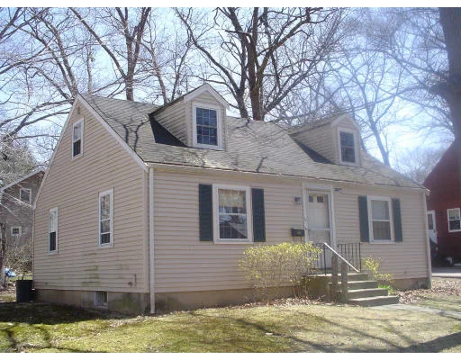 Unit for sale at 21 Robinswood Road, Weymouth, MA 02190