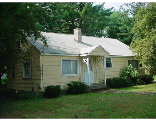 Unit for sale at 8 Wilson Lane, Westford, MA 01886