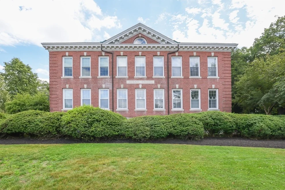 Unit for sale at 760 Highland Ave, Needham, MA 02494