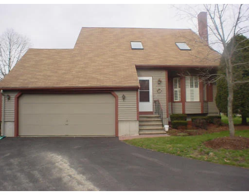 Unit for sale at 78 Copperwood Dr, Stoughton, MA 02072