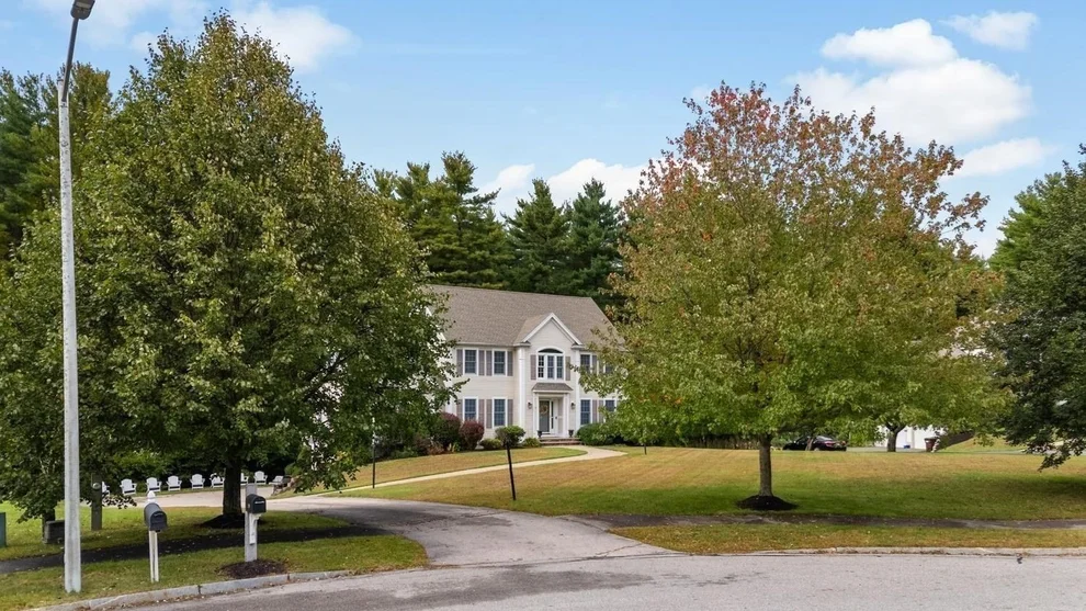 Unit for sale at 19 Homestead, Rowley, MA 01969