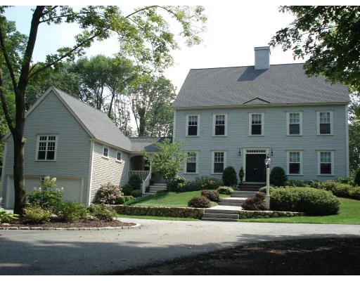 Unit for sale at 11 Mann Lot Rd, Scituate, MA 02066