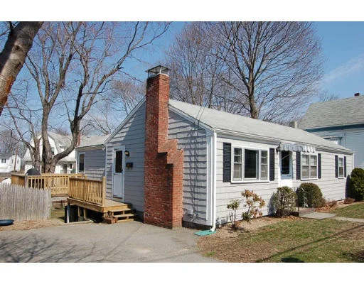Unit for sale at 27 Lafayette Ave, Weymouth, MA 02189