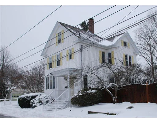 Unit for sale at 17-19 Jackson St, Newburyport, MA 01950