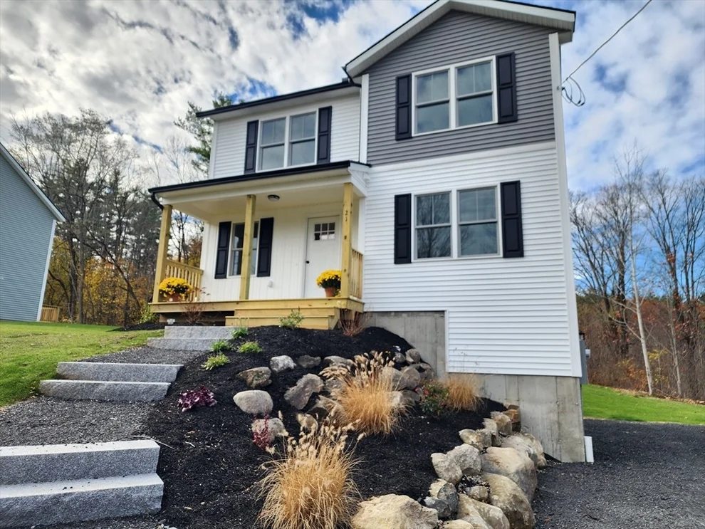 Unit for sale at 21 Cottage St, Winchendon, MA 01475