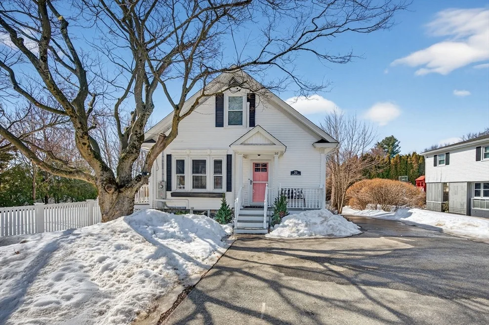 Unit for sale at 20 Pinehurst Ave, Methuen, MA 01844