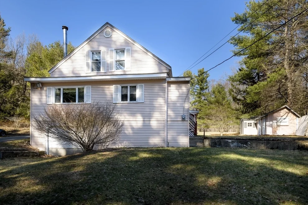 Unit for sale at 1138 Wachusett St, Holden, MA 01520