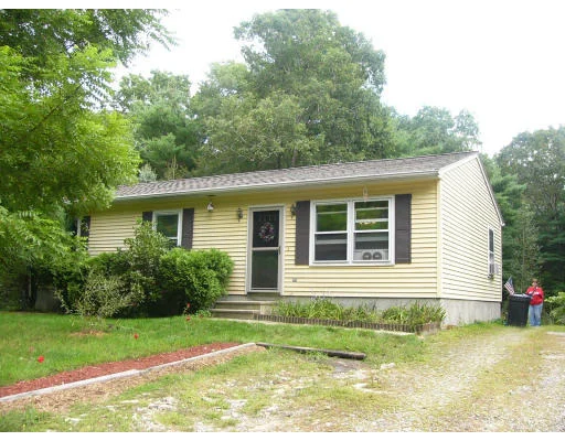 Unit for sale at 355 Valley Road, Killingly, CT 06239