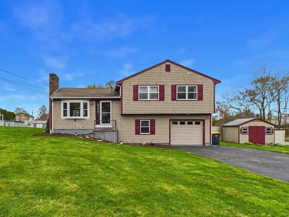 Unit for sale at 18 Duke St, Somerset, MA 02726