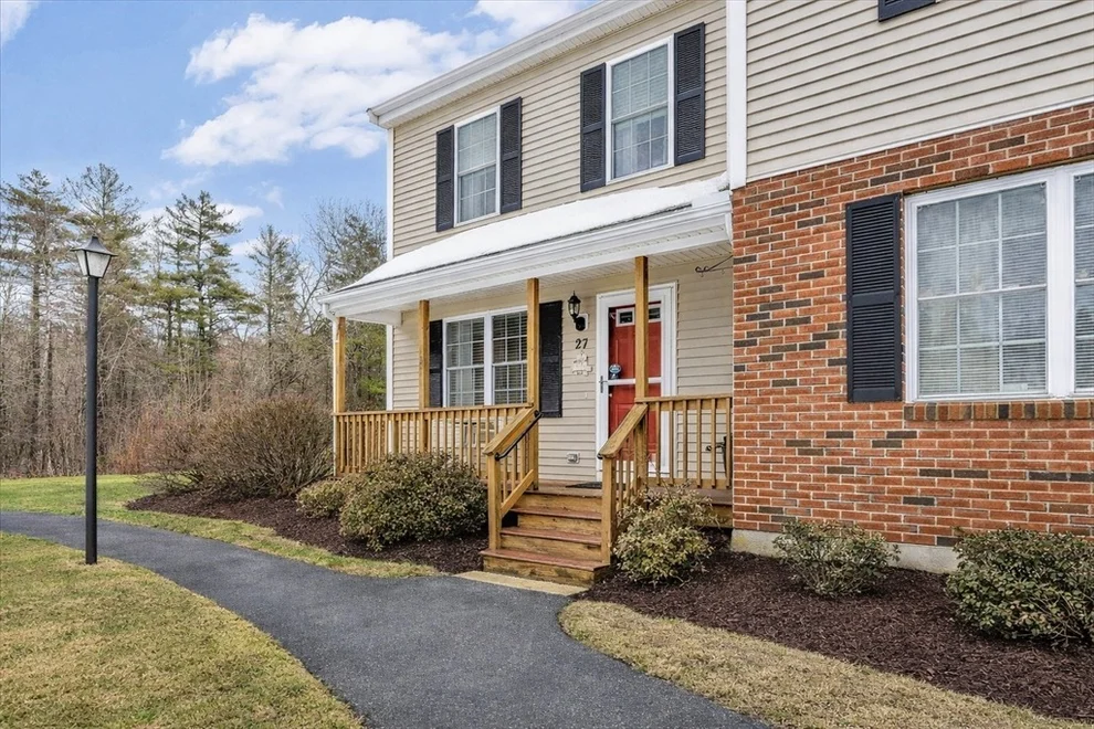Unit for sale at 27 Ridge Dr, Middleboro, MA 02346