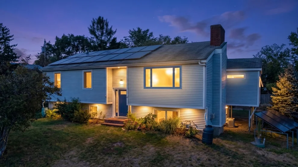 Unit for sale at 13 High Popples Rd, Gloucester, MA 01930