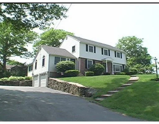 Unit for sale at 9 Naumkeag, Danvers, MA 01923
