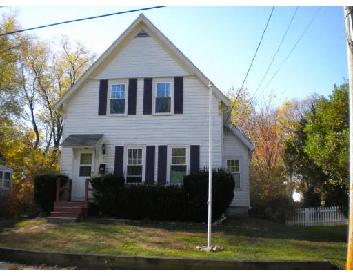 Unit for sale at 27 Brigham St., Whitman, MA 02382