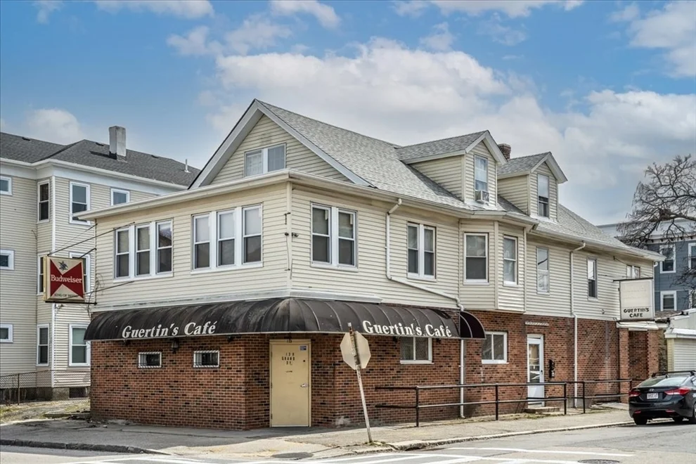 Unit for sale at 73 Southgate St, Worcester, MA 01603