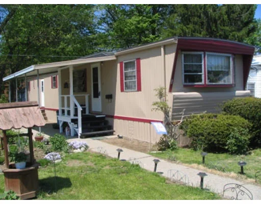Unit for sale at 181 Boston Post Rd, Marlborough, MA 01752