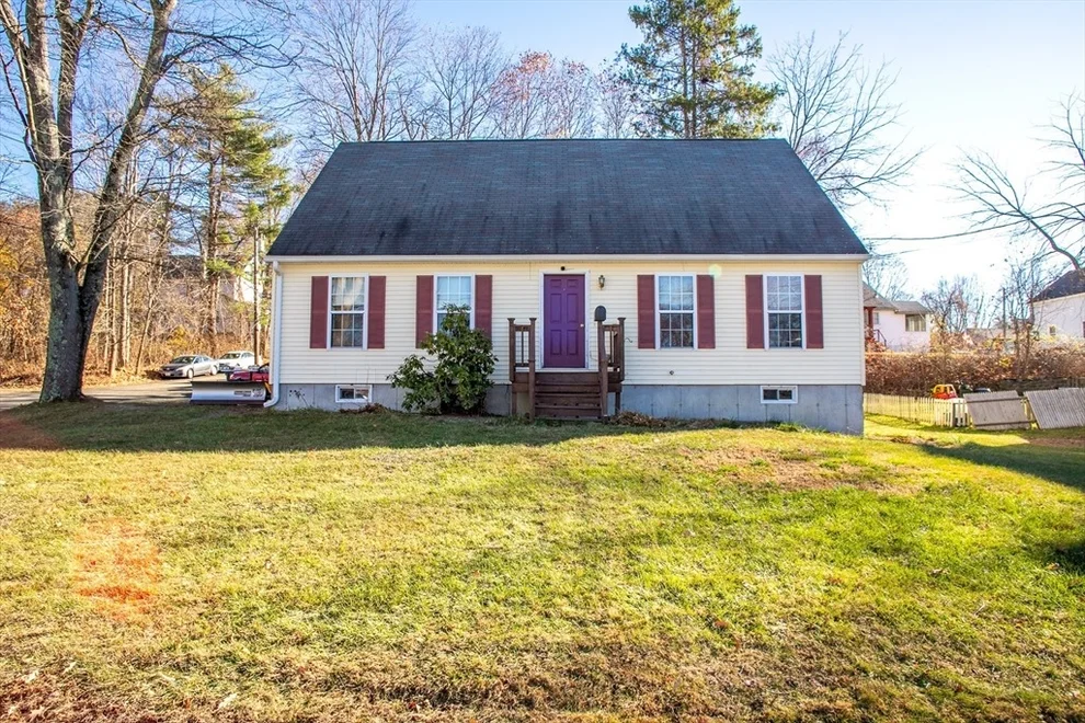 Unit for sale at 83 Chester St, Athol, MA 01331