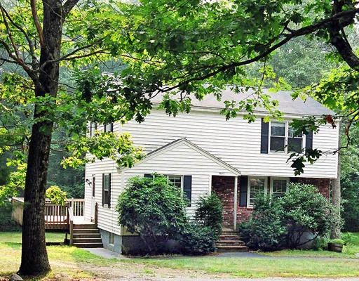 Unit for sale at 15 Cross Street, Hopkinton, MA 01748