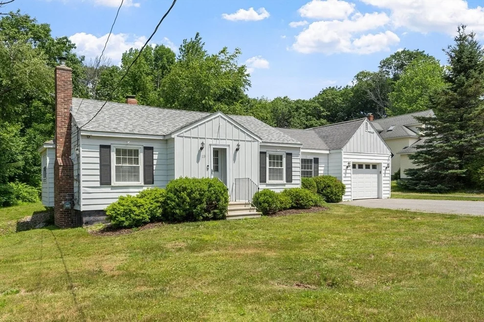 Unit for sale at 113 State Rd W, Westminster, MA 01473