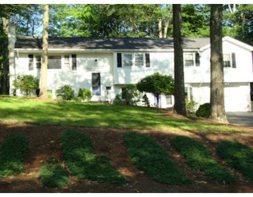 Unit for sale at 35 Eastview Rd, Hopkinton, MA 01748