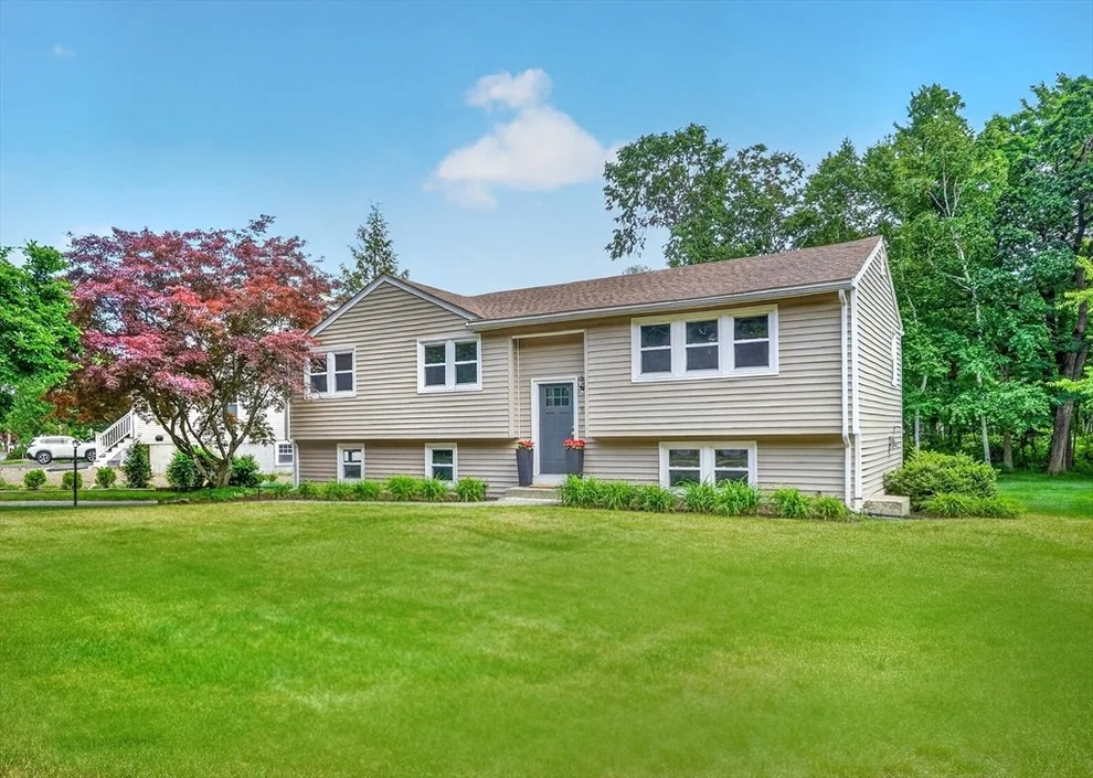 Unit for sale at 104 Hartwell Rd, Bedford, MA 01730