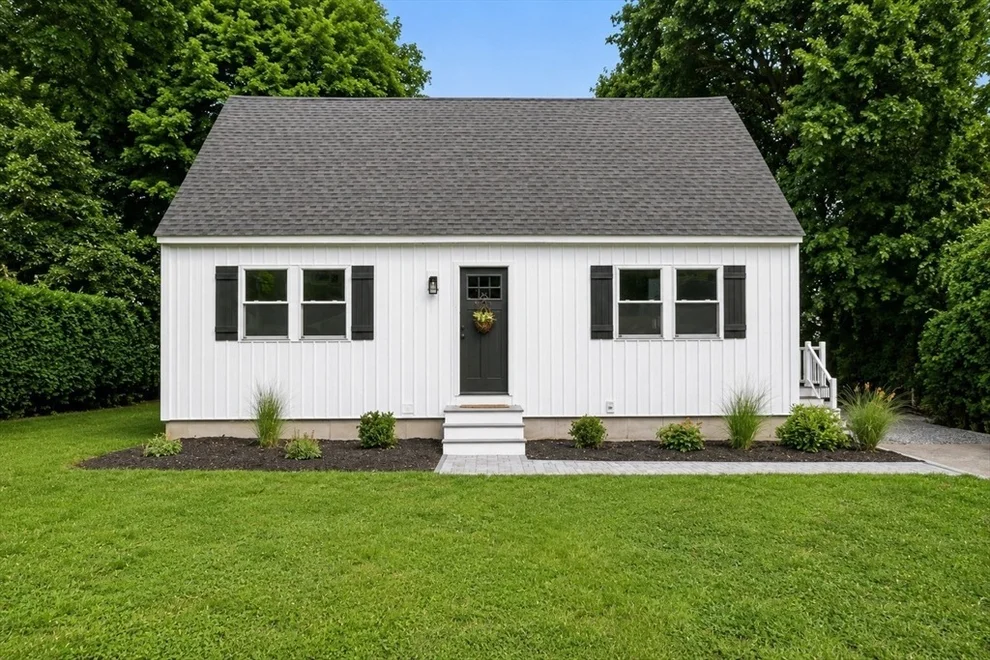 Unit for sale at 173 Orient St, Worcester, MA 01604