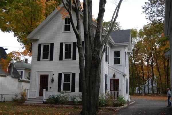 Unit for sale at 146 Lincoln Rd, Lincoln, MA 01773
