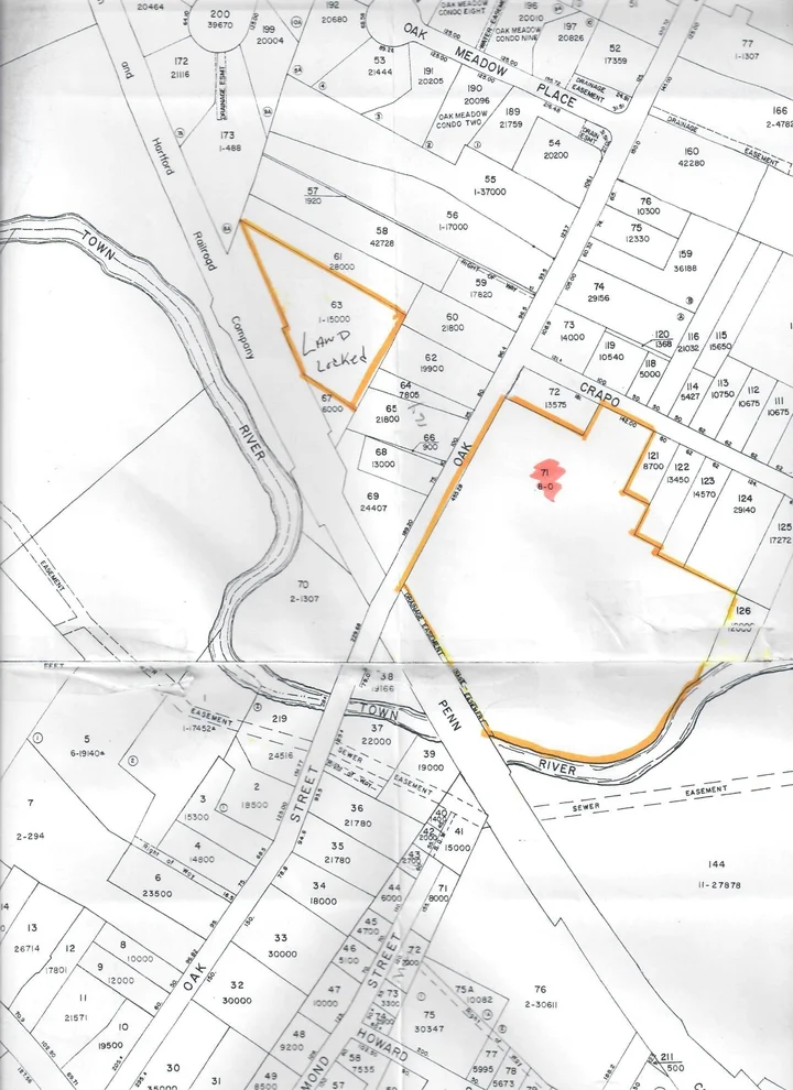 Unit for sale at 167 Oak St, Bridgewater, MA 02324