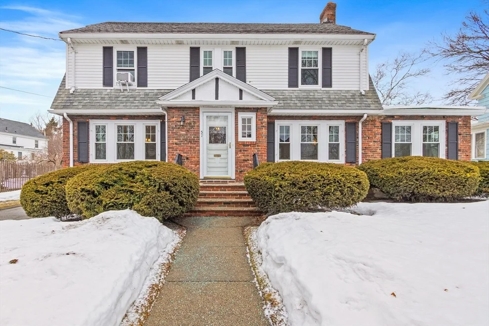 Unit for sale at 51 Gale Rd, Belmont, MA 02478