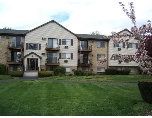 Unit for sale at 353 Pawtucket Blvd, Lowell, MA 01854