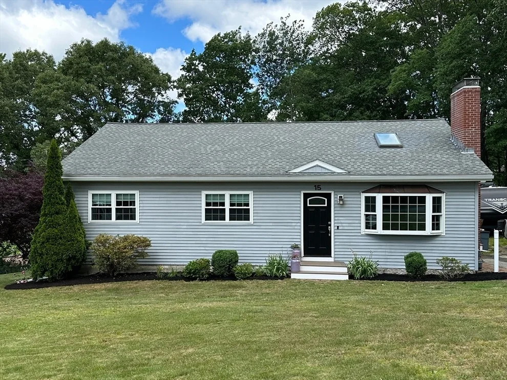 Unit for sale at 15 Mcintosh Rd, Chelmsford, MA 01824