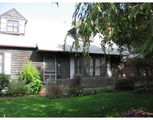 Unit for sale at 237 Maple Street, East Longmeadow, MA 01028