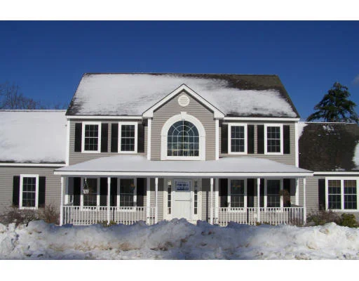 Unit for sale at 30 Brunelle Dr, Rutland, MA 01543