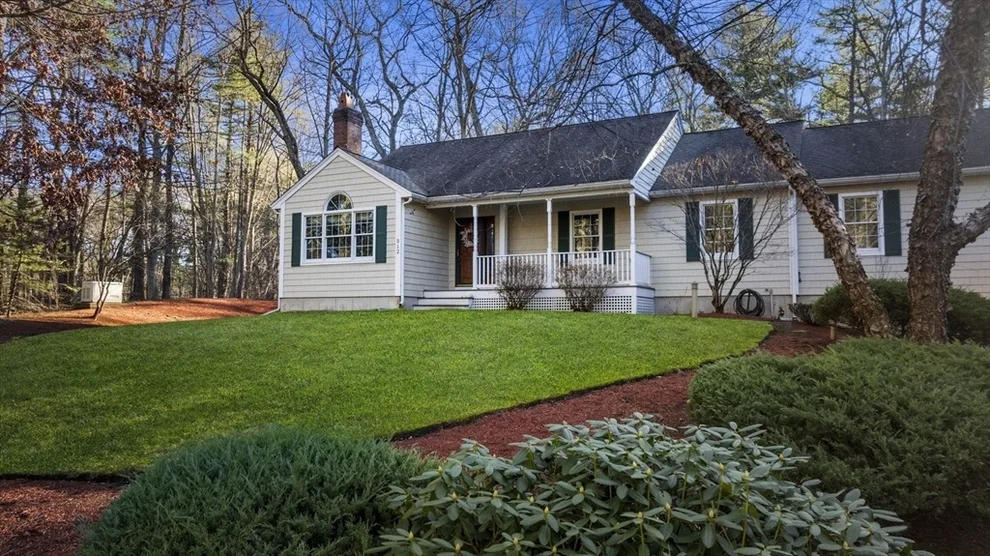 Unit for sale at 512 A Main St, Boxford, MA 01921