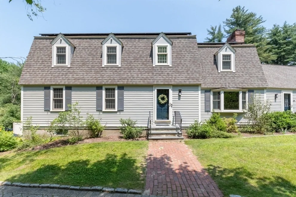 Unit for sale at 270 Old Lancaster Rd, Sudbury, MA 01776