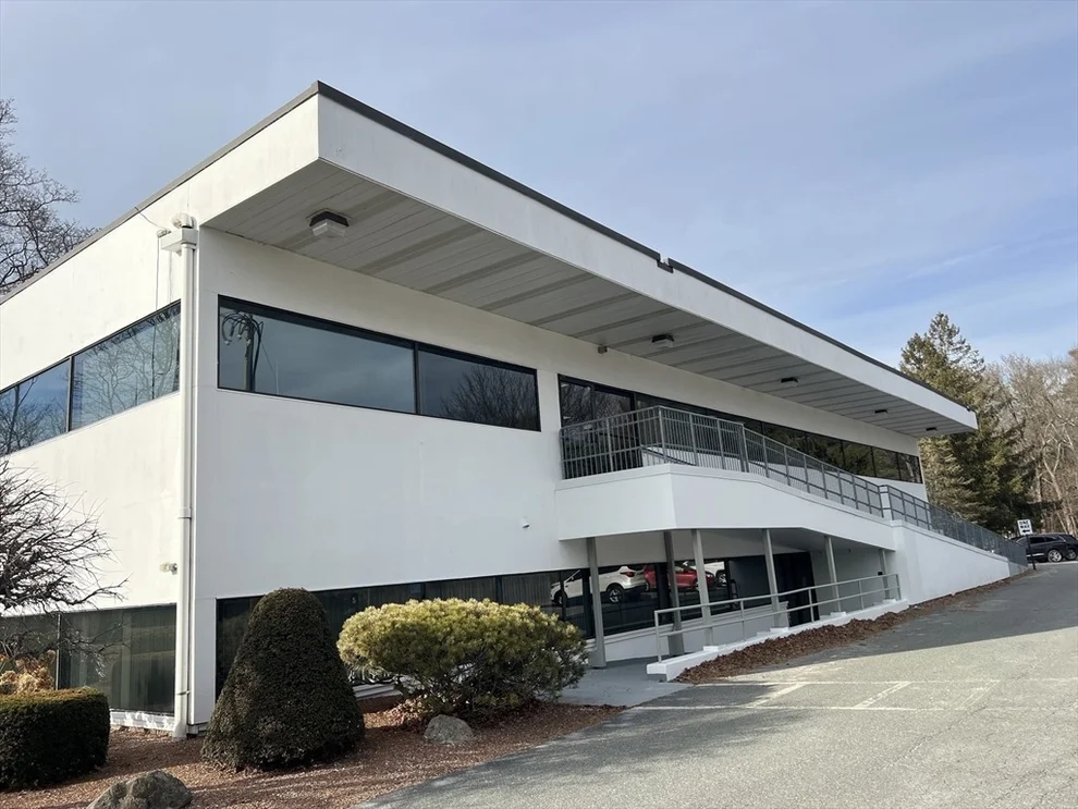 Unit for sale at 397 East Central St, Franklin, MA 02038